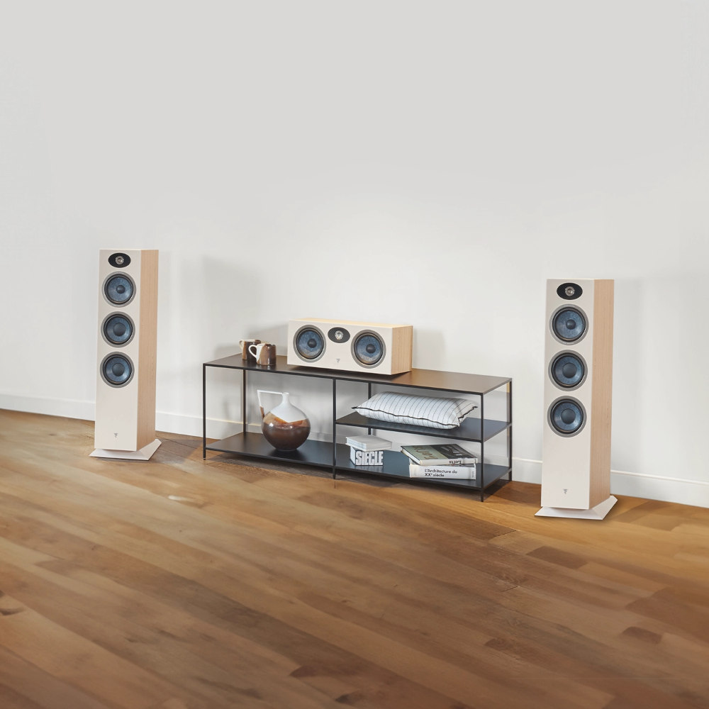 Focal Theva N3 Speaker - Light Wood - life