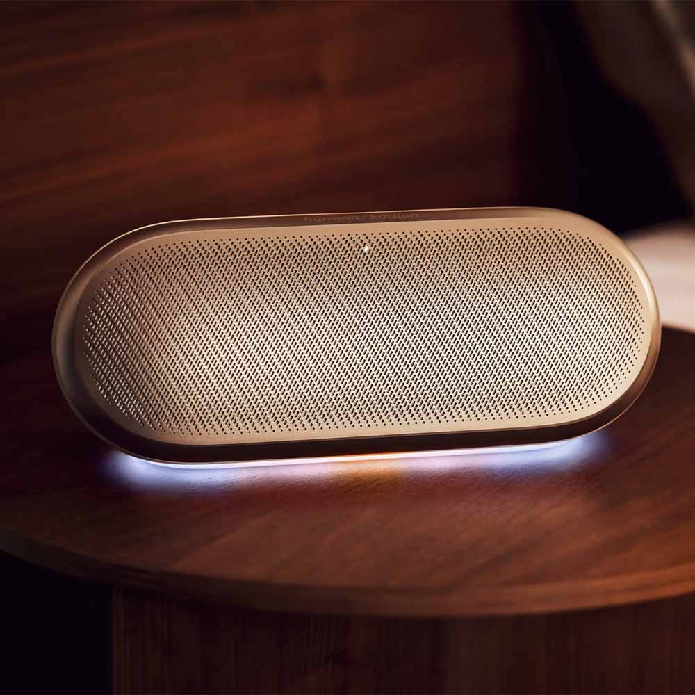 Harman Kardon Luna 2 Bluetooth Speaker - Lifestyle 2