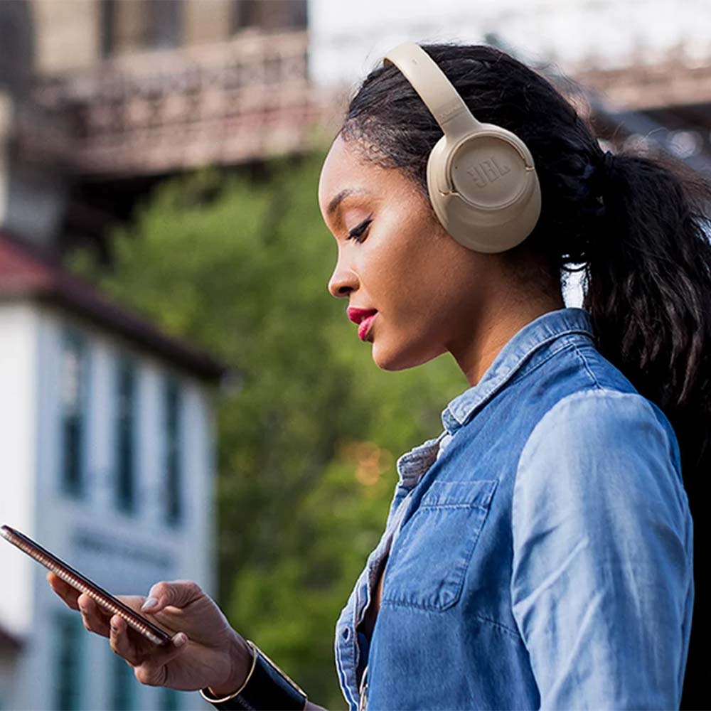 JBL Tune 730BT Headphones - lifestyle3