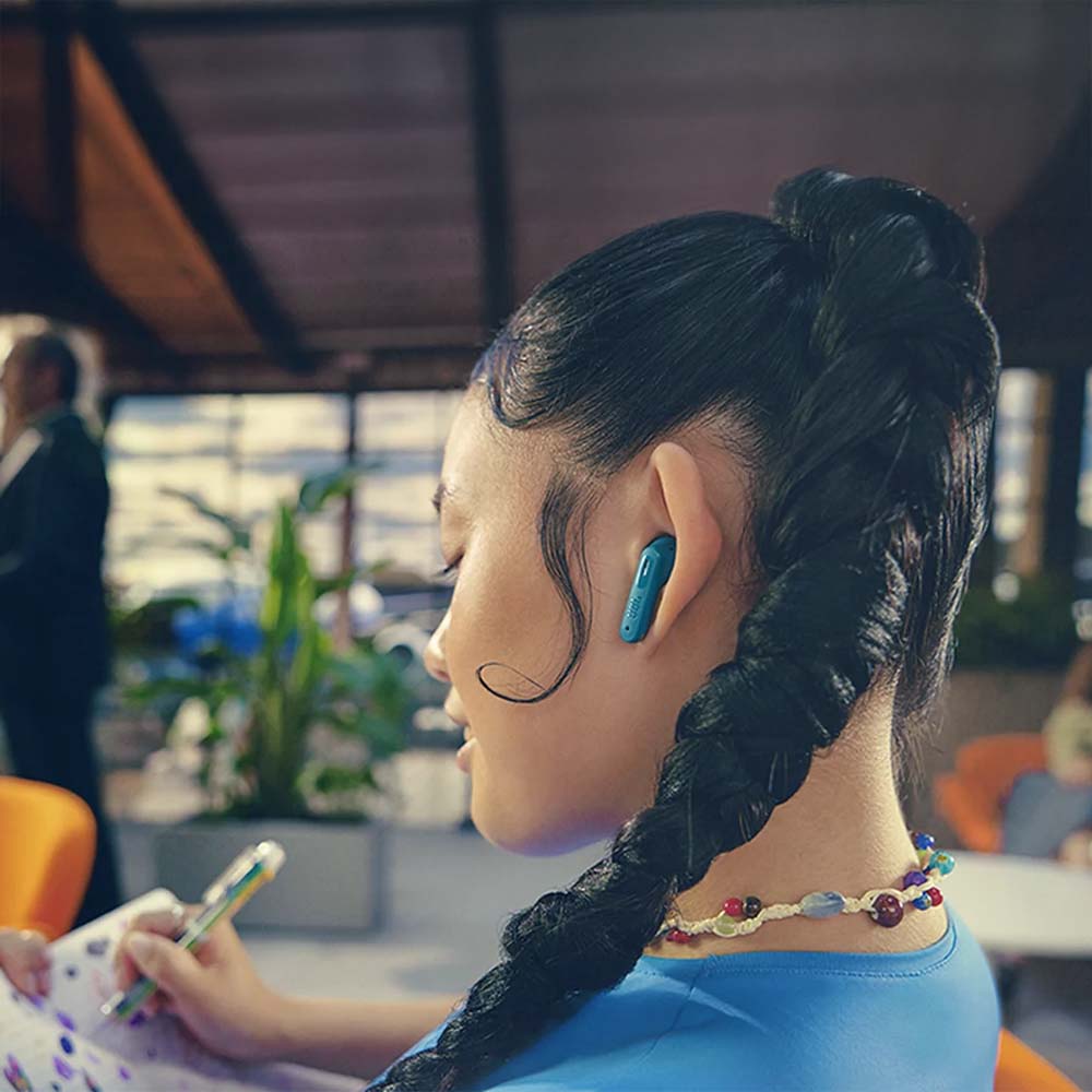 JBL Tune Beam 2 Earbuds - lifestyle