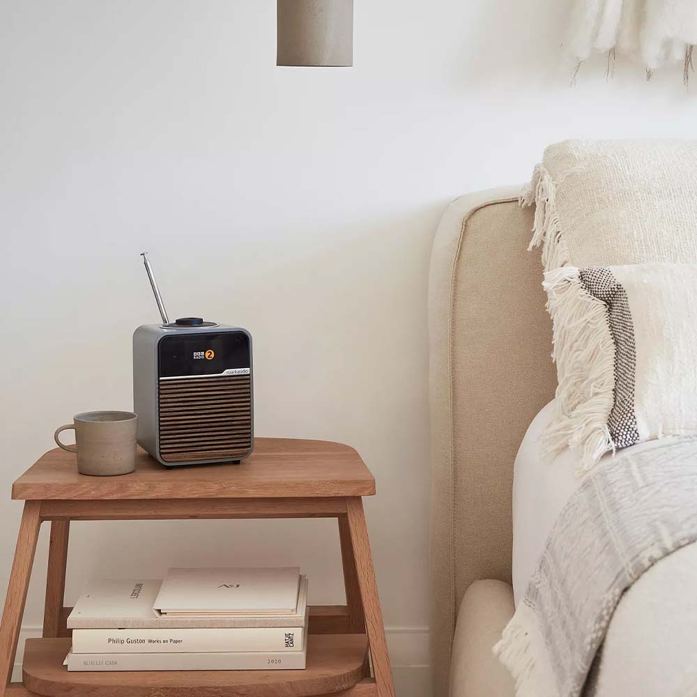 Smart Radio Ruark Audio R1S - Mid Grey - lifestyle2