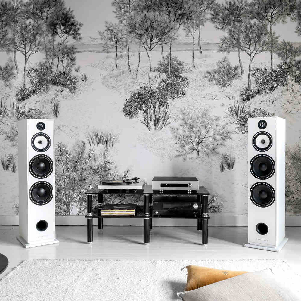 Triangle Borea BR10 Speakers - White - lifestyle