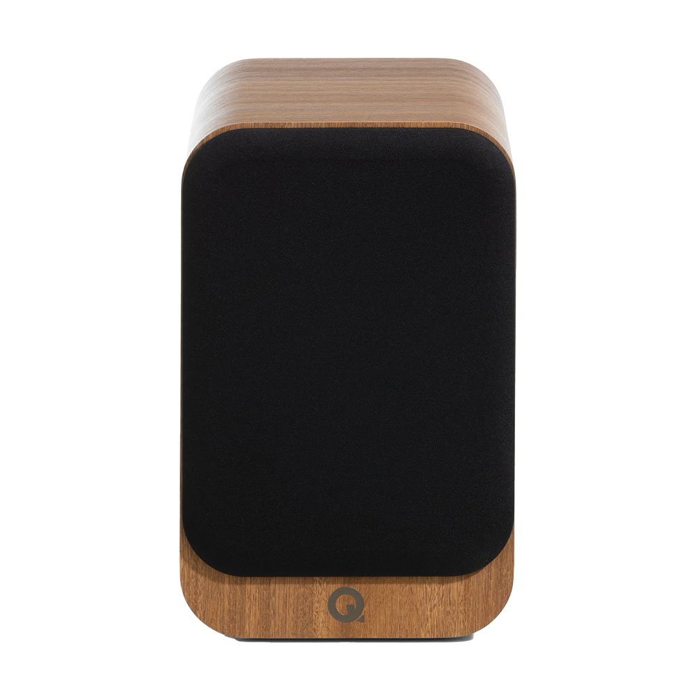 Q Acoustics 3020c Speakers - Oak - cover