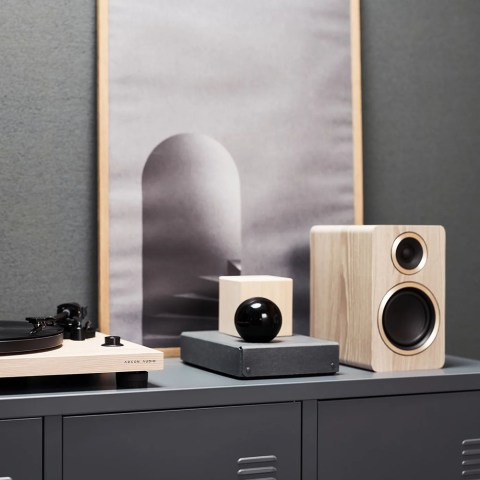 Argon Audio Fenris 4 Speakers – Ash - lifestyle
