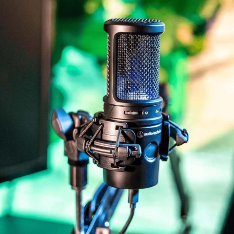 Audio-Technica AT2020USB-X Microphone - Lifestyle