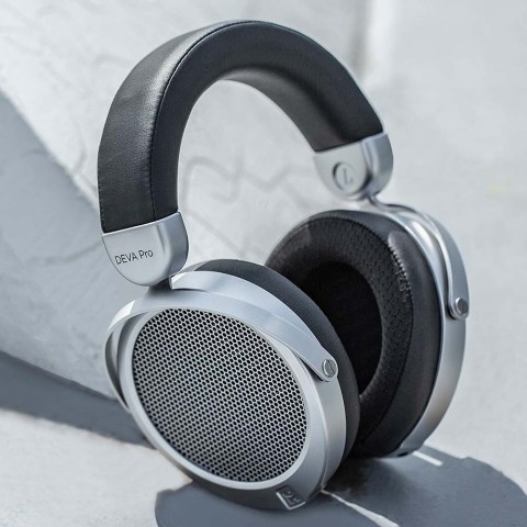 HIFIMAN Deva Pro Wired Headphones - Lifestyle