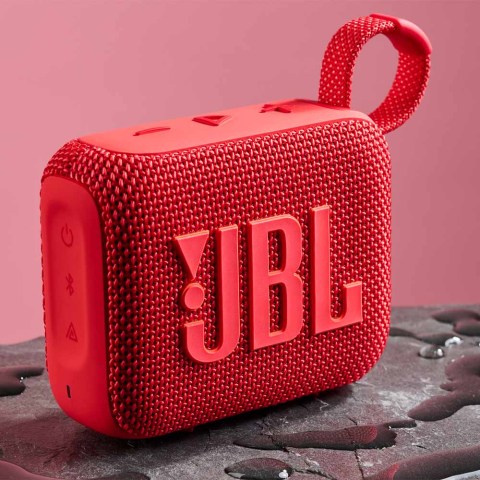 JBL Go 5 Portable Bluetooth Speaker - Lifestyle 2