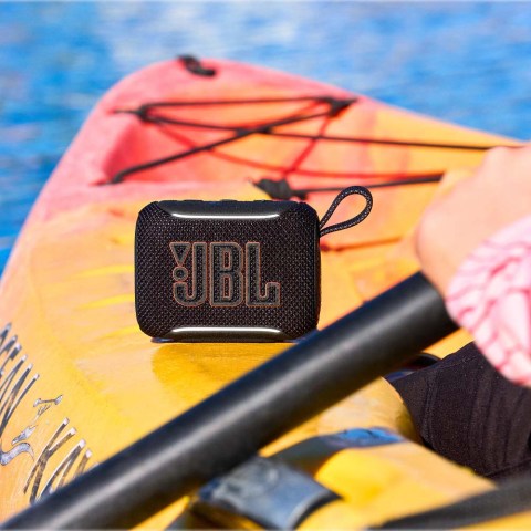 JBL Go 5 Portable Bluetooth Speaker - Lifestyle 3