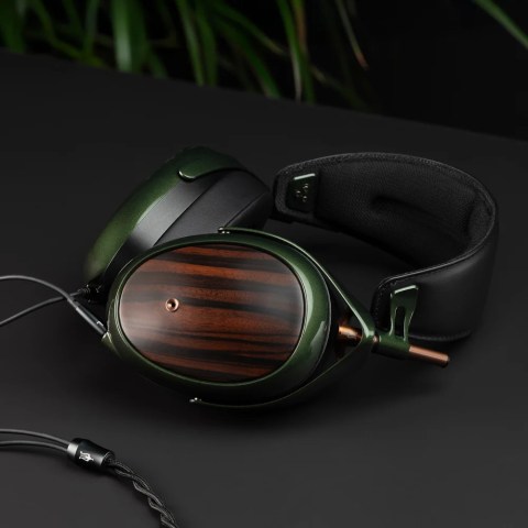Meze Audio Strada Headphones - life