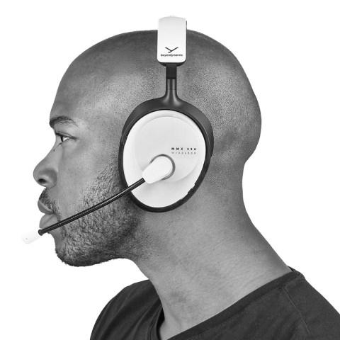 beyerdynamic MMX 230 Headset Wireless - Arctic White - Lifestyle